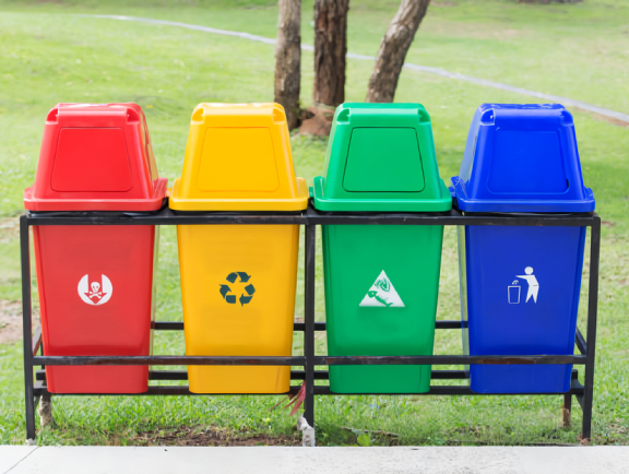 contenedores de basura por color 